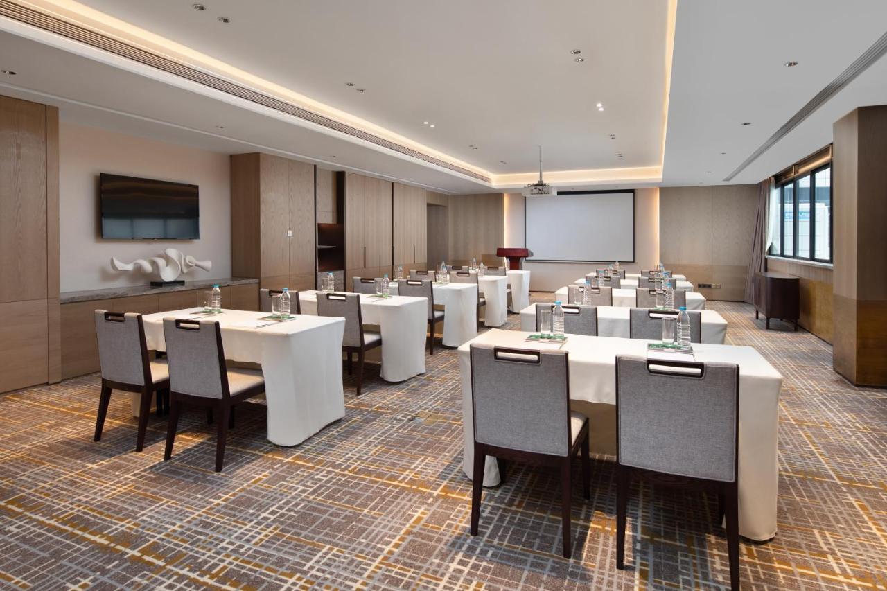 Holiday Inn & Suites Sanya Yalong Bay מראה חיצוני תמונה