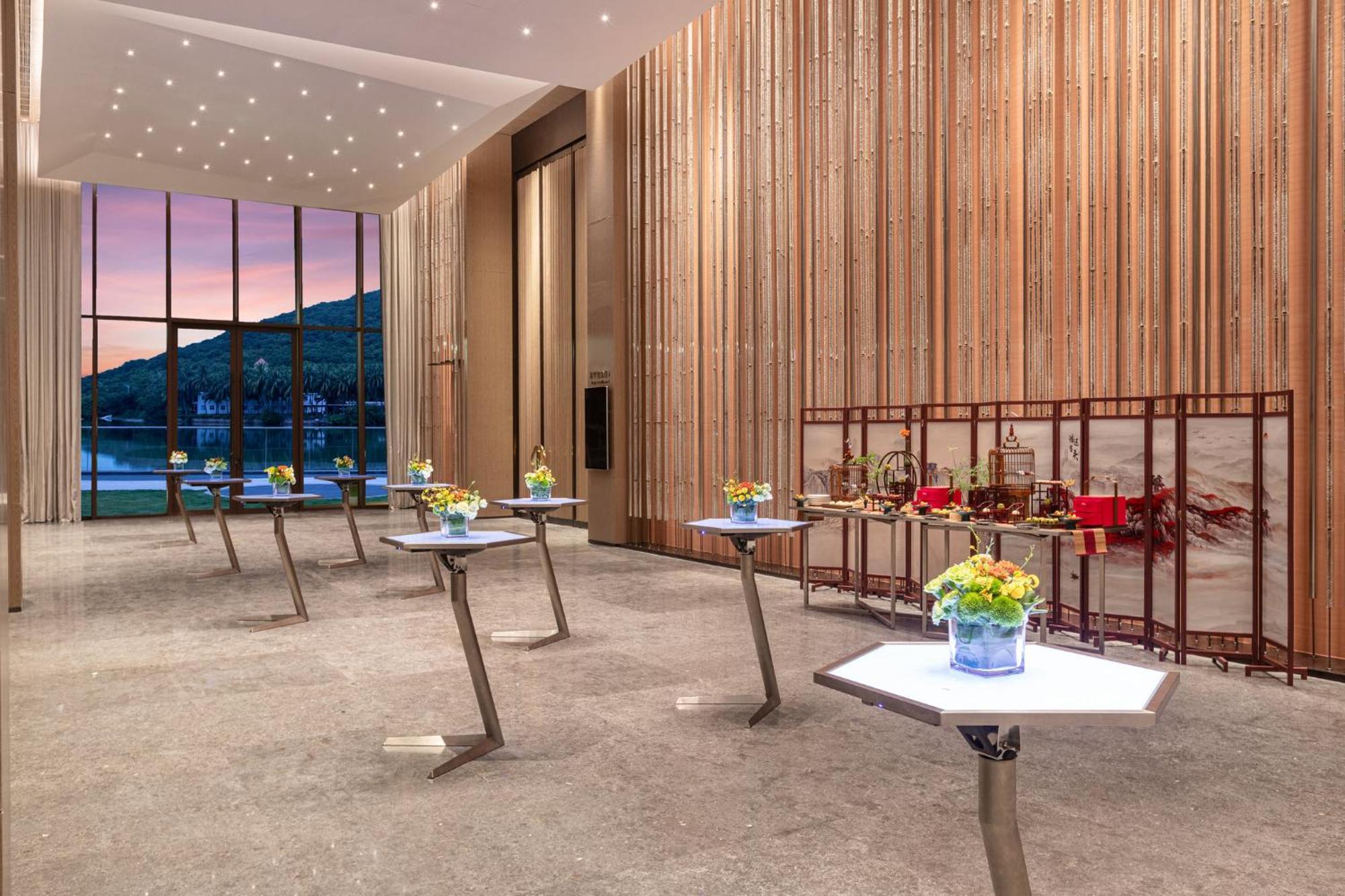 Holiday Inn & Suites Sanya Yalong Bay מראה חיצוני תמונה